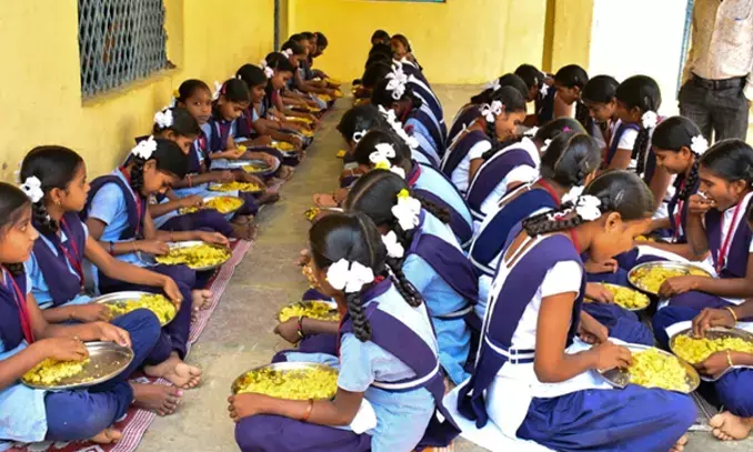 Avoid Akshaya Patra, let local cooks make mid-day meals in Telangana schools: citizens urge CM