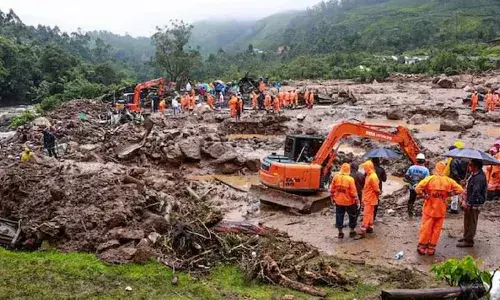Kerala landslides: Rescue operations enter fifth day, 215 bodies recovered