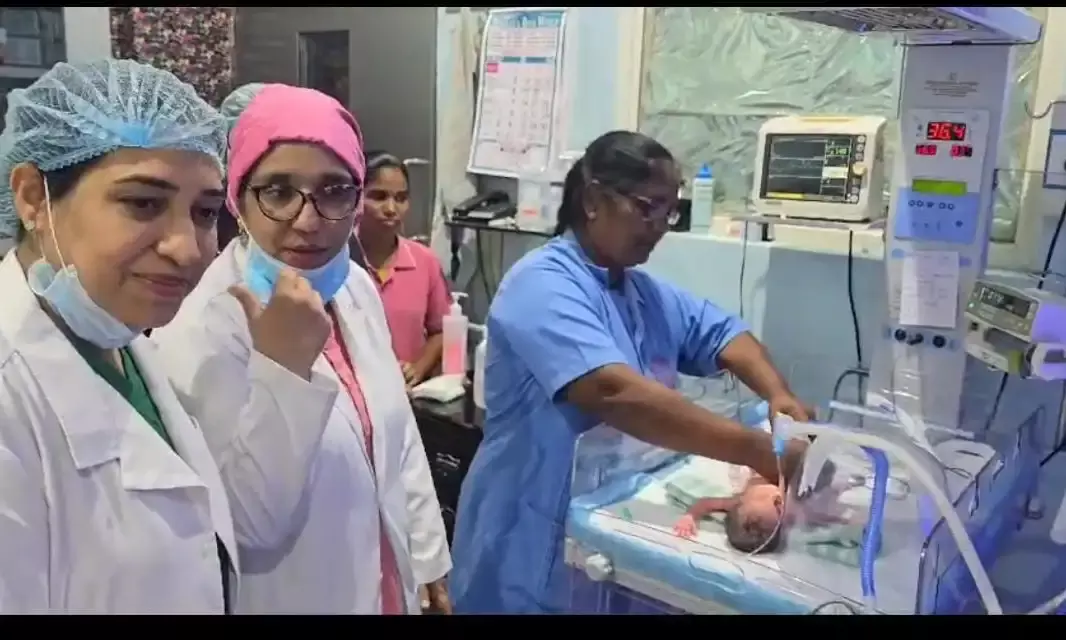 Hyderabad: Doctors perform complex surgery, help woman to deliver four babies