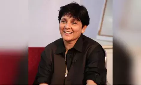 Happy performing live shows: folk singer Falguni Pathak on staying away from films