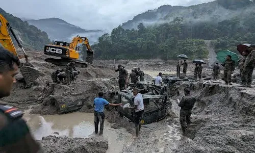 Govt to review design of dams vulnerable to glacial lake outburst floods