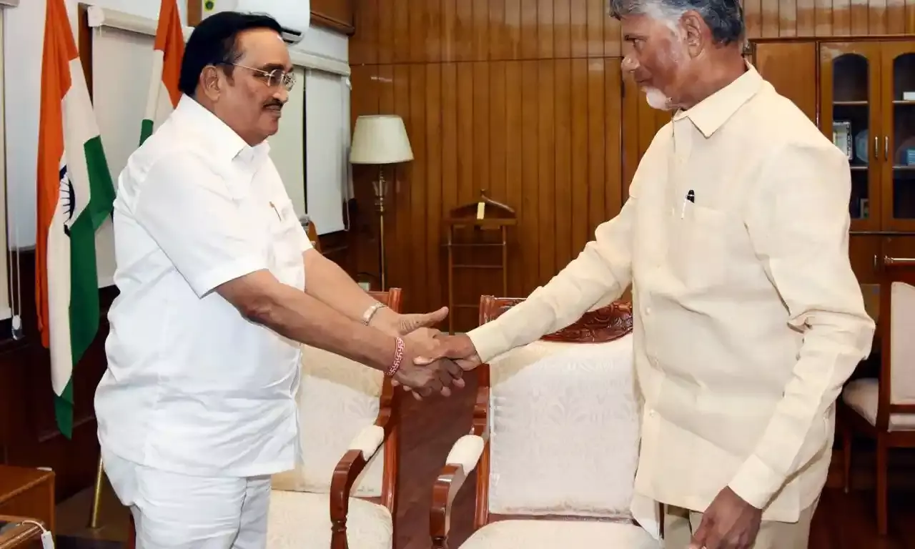 CM Naidu meets Jal Shakti minister, discusses ways to expedite completion of Polavaram project