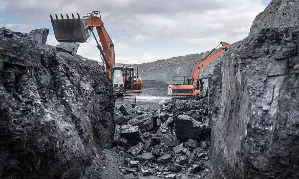 Bhatti: Singareni should enter mining of metals, non-metals; focus on lithium