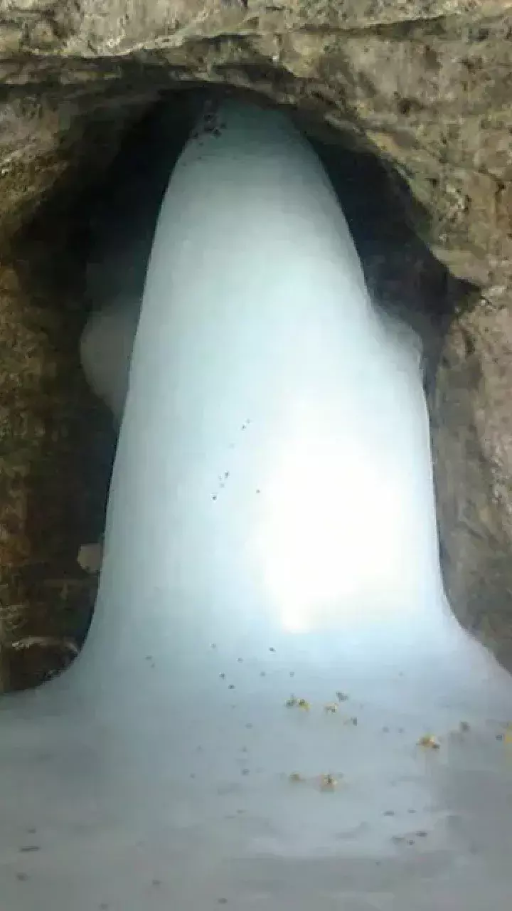 5.12 lakh pilgrims undertake Amarnath Yatra this year