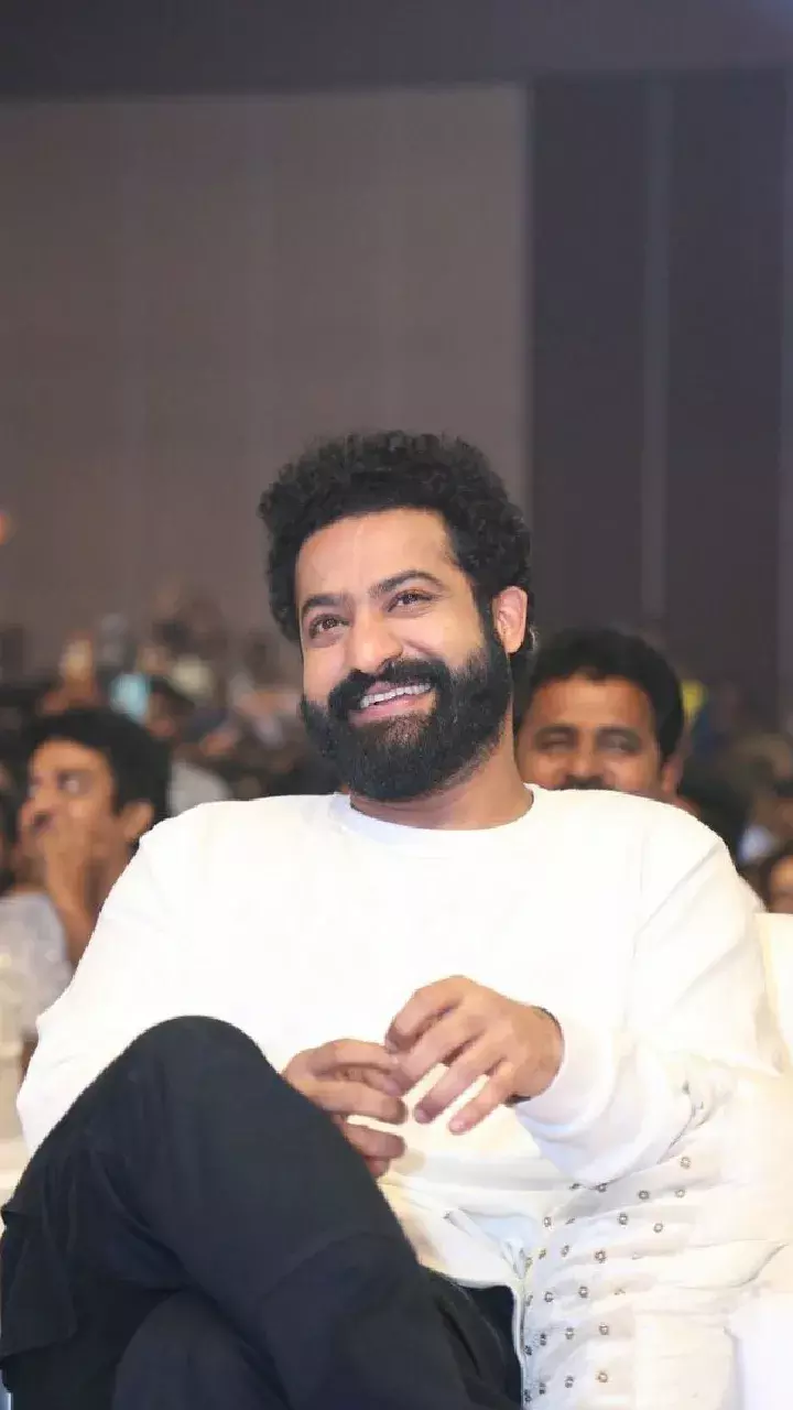 Jr NTR donates Rs 1 Cr for AP, TS CM relief fund