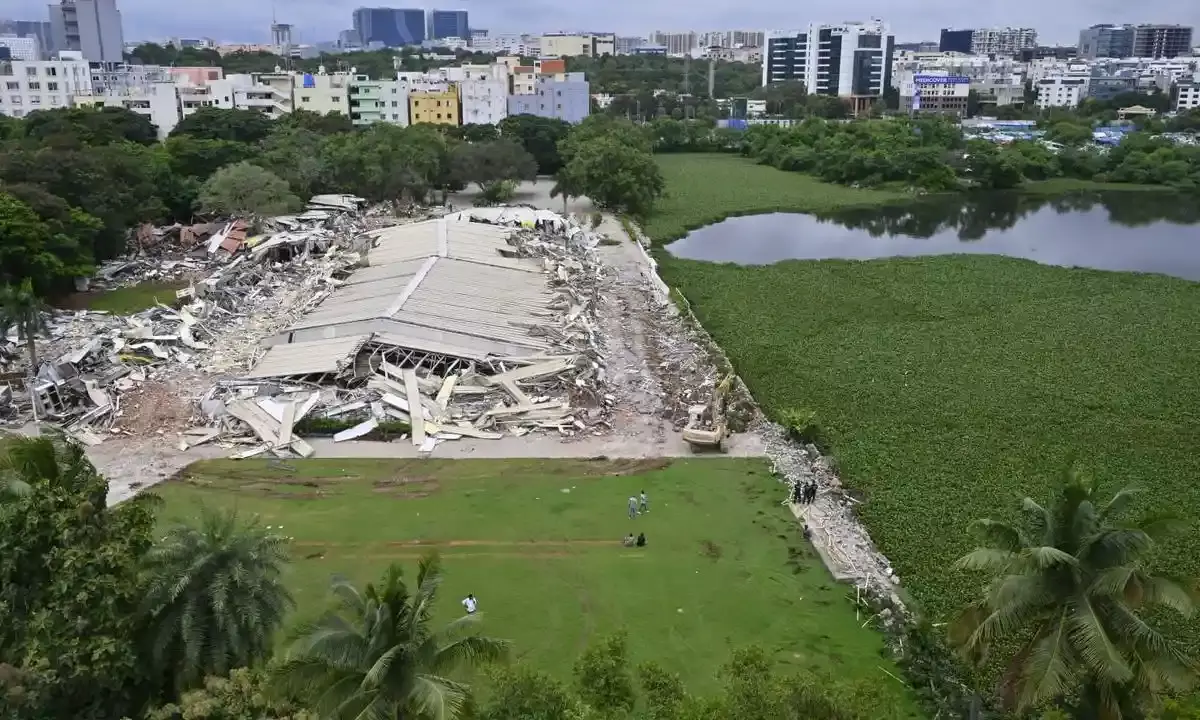 Citizen Journalism: HYDRAAs aggressive approach instills fear into lake raiders; will mafia now back off or regroup?