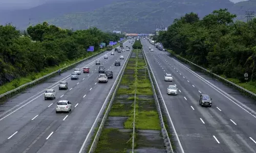 Free travel up to 20 km on highways for private vehicles fitted with GNSS