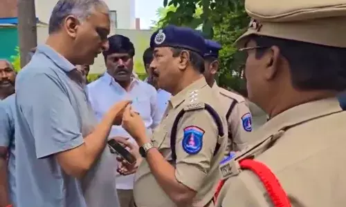 BRS Harish Rao, Kaushik Reddy under house arrest over call for meeting at MLA Arekapudi Gandhis home