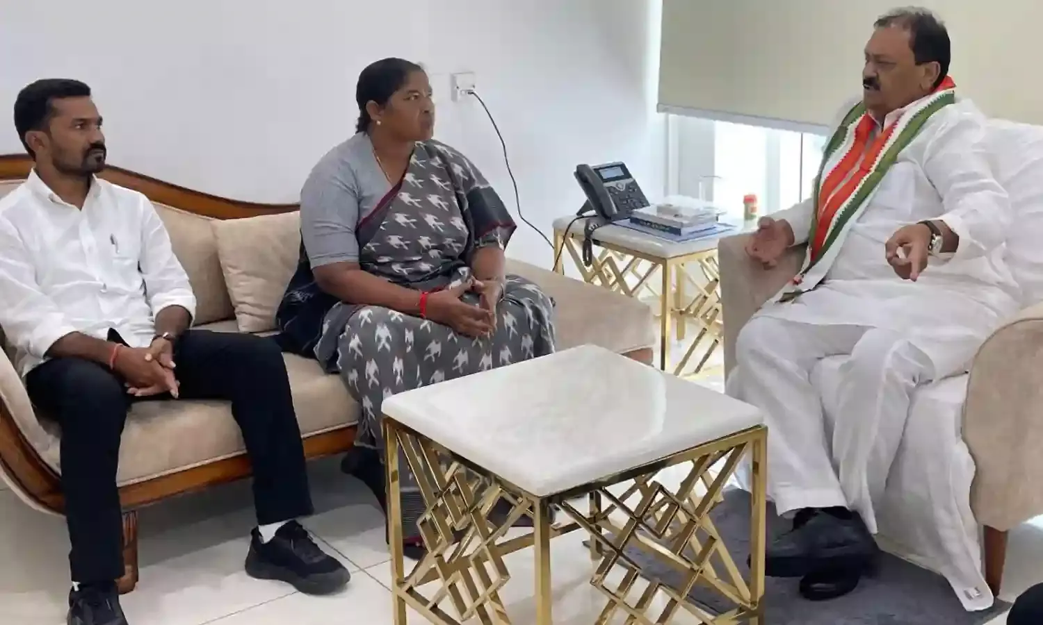 Jainoor clashes: Congress mediates peace between tribals, Muslims after Sept 4 clashes