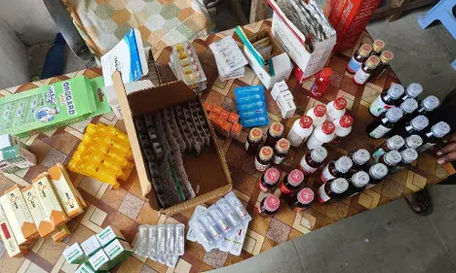 Telangana: DCA raids quacks’ clinics at Pangal, Nidugurthy; seize steroids, meds worth Rs 55K