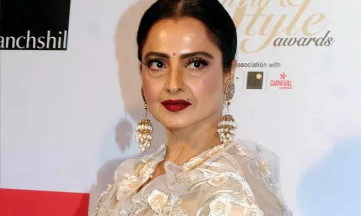 Galaxy of South and Bollywood stars to light up IIFA 2024, Rekha set for a grand finale performance
