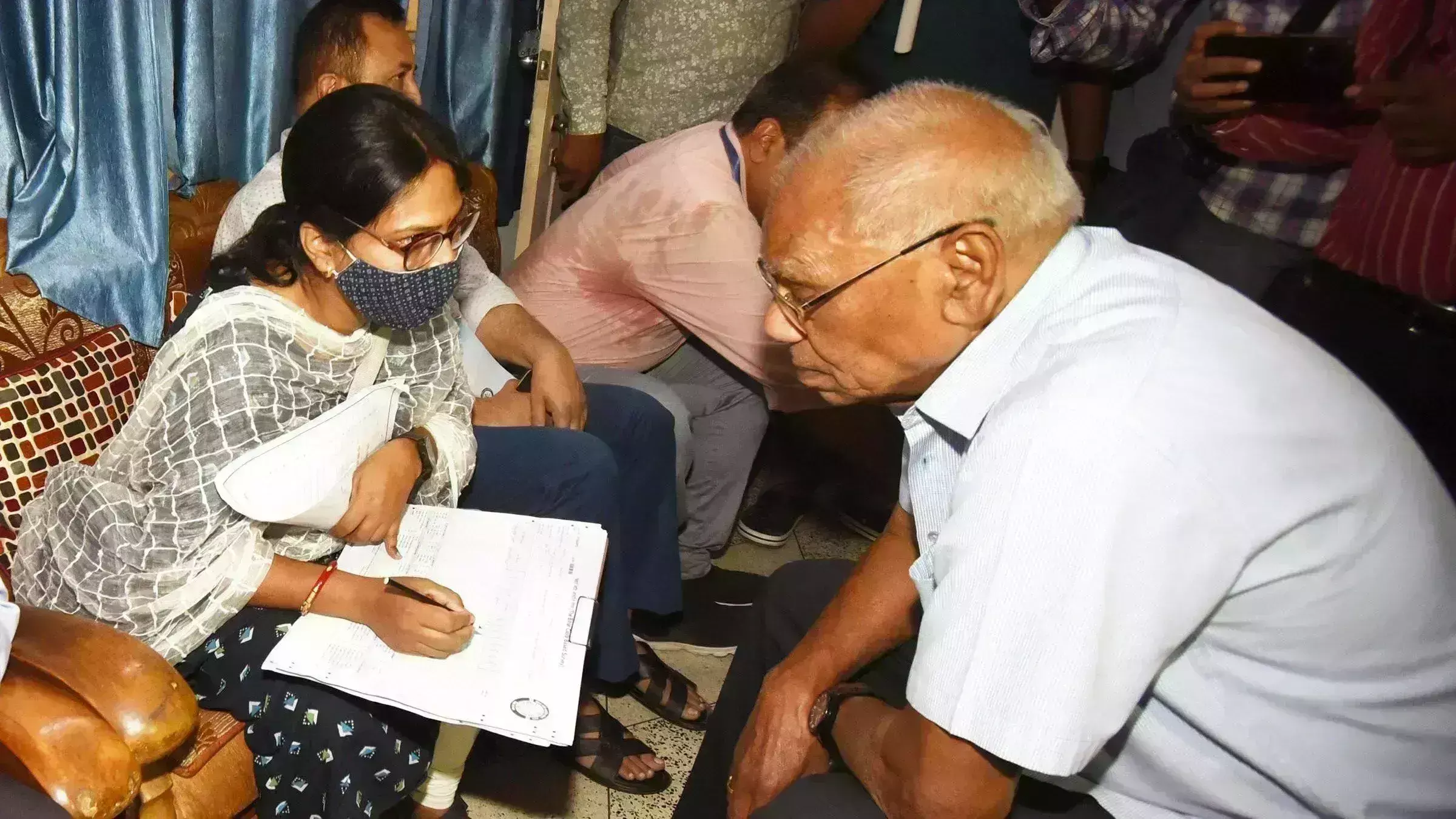 `Jitni abadi, utna haqā:  Telangana gears up for caste survey, becomes 3rd state in India