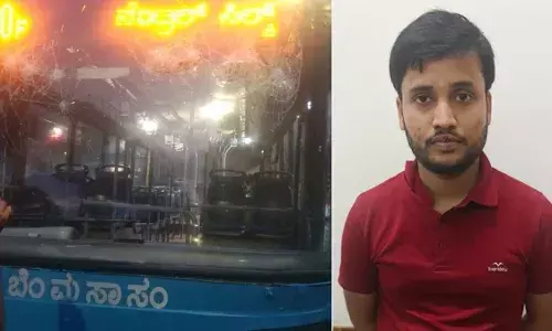 Bus conductor stabbed by passenger travelling on footboard in Bengaluru