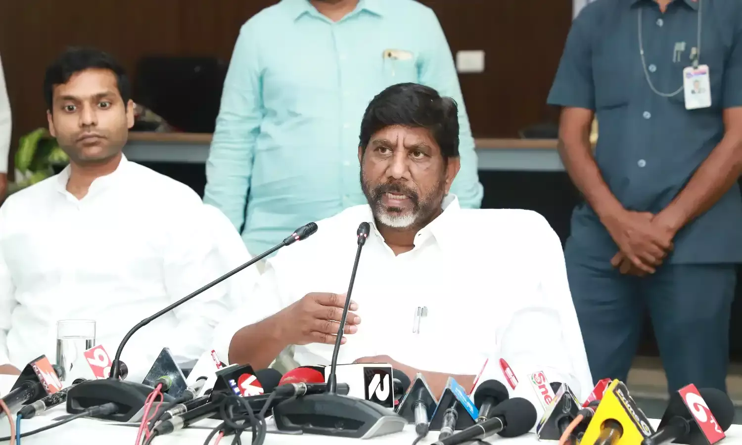 Congress govt clears Rs 114 Cr pending bills of SC, ST, BC educational institutions: DyCM Bhatti