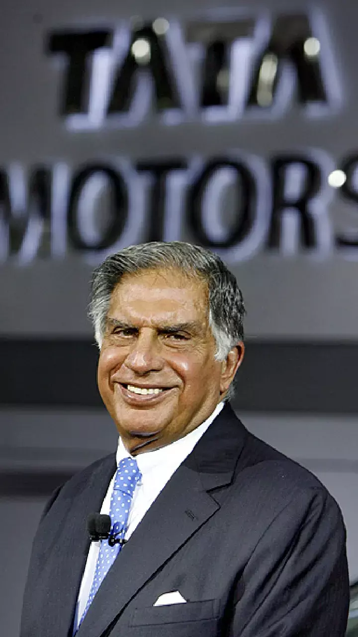 AI, AI Express, Vistara make inflight announcements in remembrance of Ratan Tata