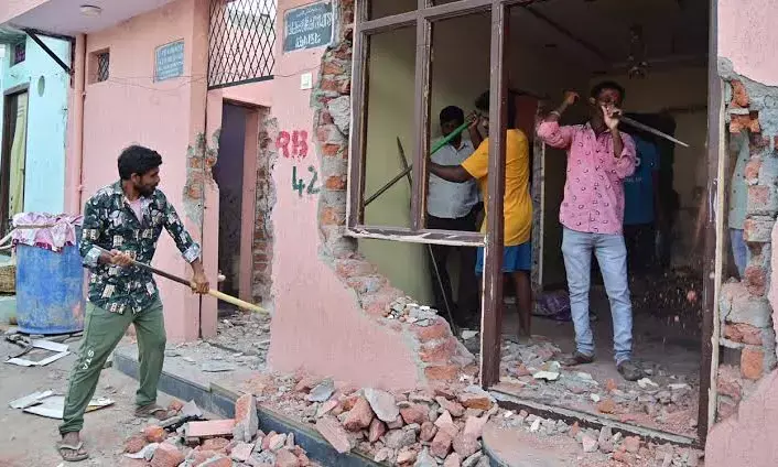 Musi River demolition drive to resume tomorrow; 100 houses obtain stay order from HC