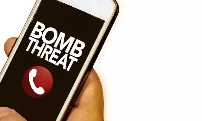 Over 30 flights receive bomb threats on Saturday