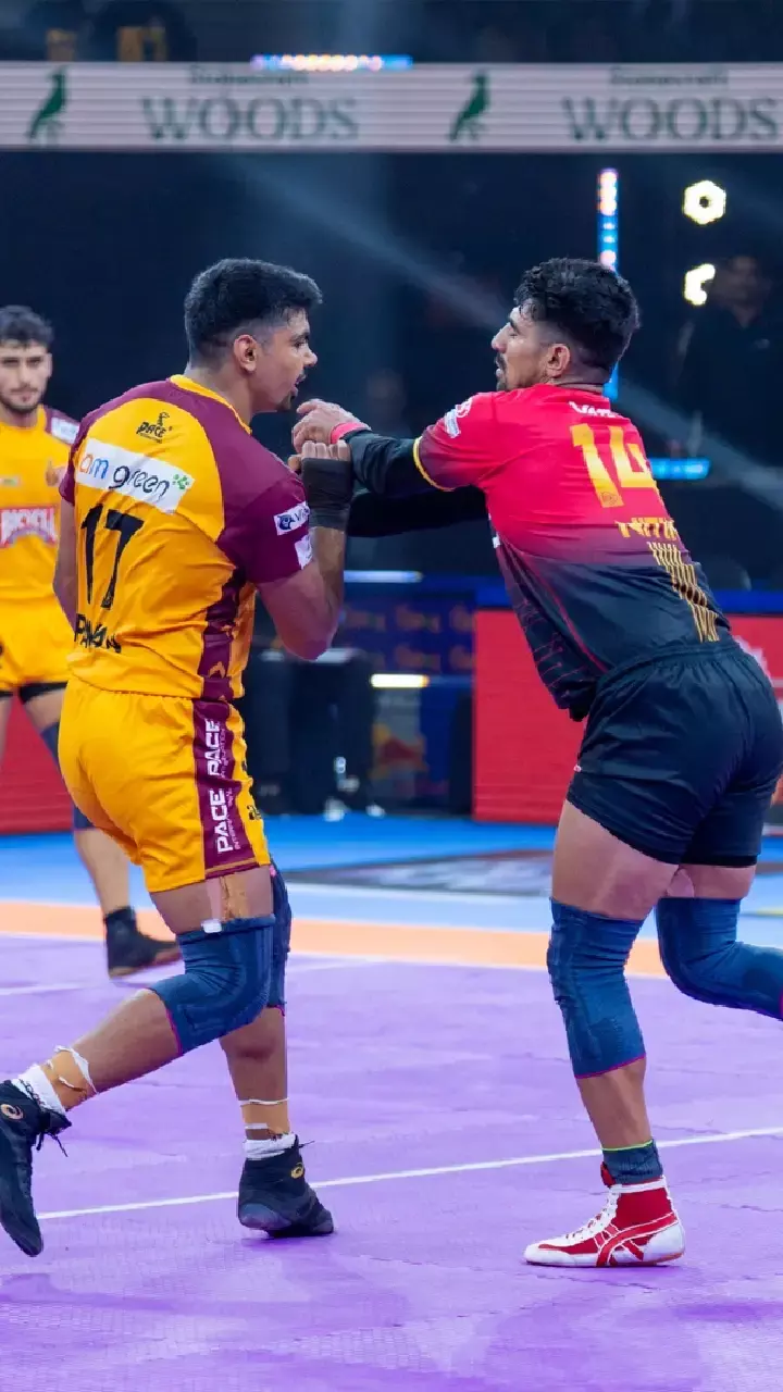 Pawan Sehrawat Powers Telugu Titans to Victory Against Bengaluru Bulls in PKL Season Opener