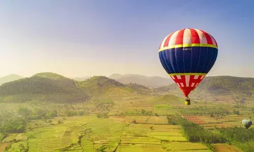 Come, enjoy breathtaking hot air balloon ride in Andhraās Araku this winter   Lifestyle..Take this