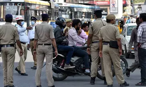 No helmet? Get ready to be fined: Hyderabad traffic cops to begin special drive from tomorrow