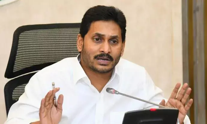 YSRCP worker’s death in Palnadu: Jagan accuses CM Naidu of ‘politically motivated attacks’
