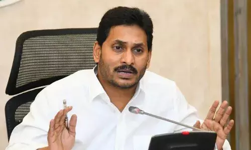 680 notices served against YSRCP social media activists, says Jagan