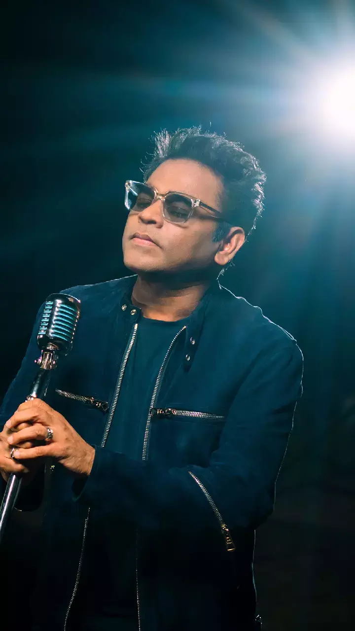 A R Rahman wins trophy for The Goat Life