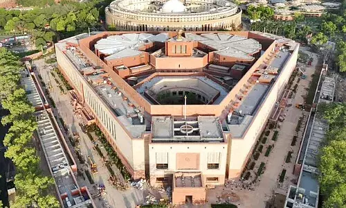 All-party meet ahead of Parliament session underway, Cong demands discussion on Adani
