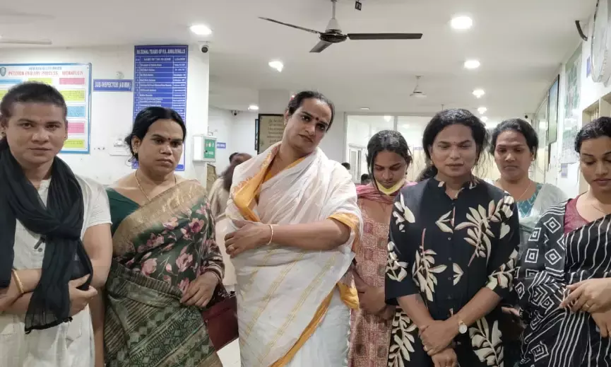 7 transgenders held in Jubilee Hills: Heres how extortion gangs disrupt private events, extort money