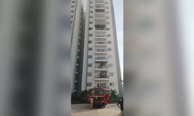 Woman dies from fall from ninth floor of My Home Bhooja in Raidurgam; surrogacy angle suspected