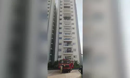 Woman dies from fall from ninth floor of My Home Bhooja in Raidurgam; surrogacy angle suspected