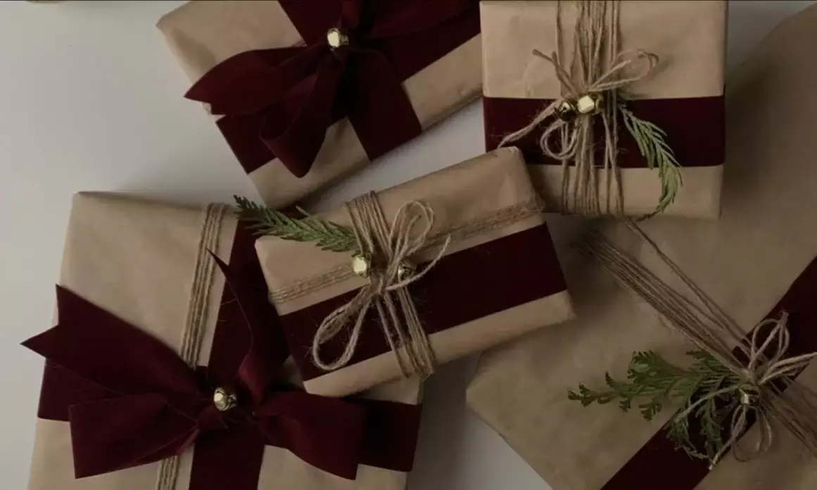 Simple tips for memorable Christmas and New Year gifts