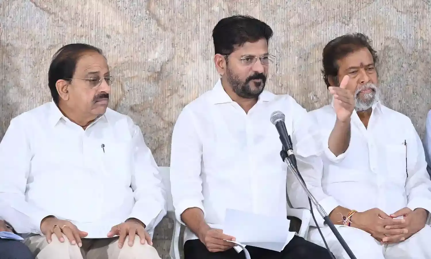 Tgana govt to implement ‘Rythu Bharosa’ scheme after Sankranti festival