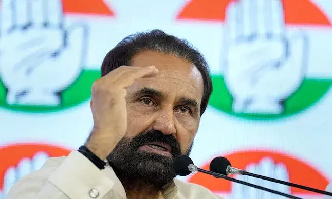 Rs 6000 Cr ponzi scam: Congress demands SC monitored CBI probe against Gujarat BJP leader