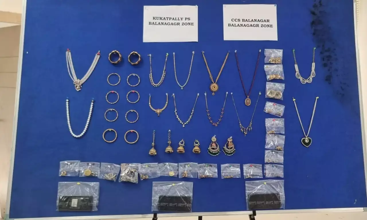 Three held for robbing Rs 50 lakhs worth of valuables from Kukatpally home