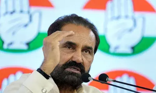 Rs 6000 Cr ponzi scam: Congress demands SC monitored CBI probe against Gujarat BJP leader