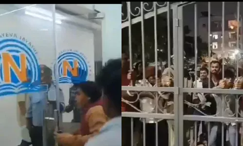 Hyderabad: Protest erupts after two students of Impulse College, Narayana College end life