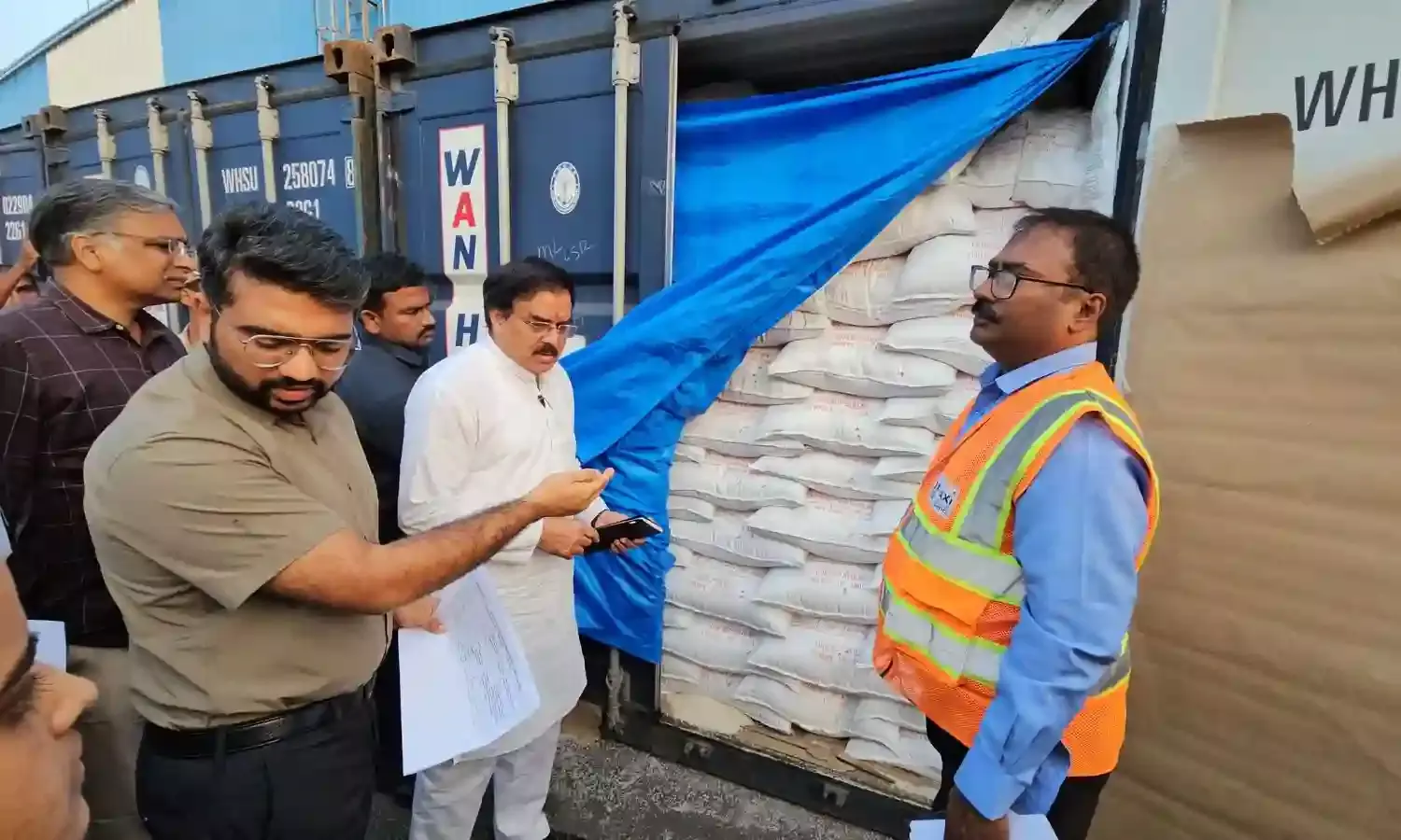 483 metric tons of PDS rice found at Vizag port: Minister Nadendla Manohar; stock seized