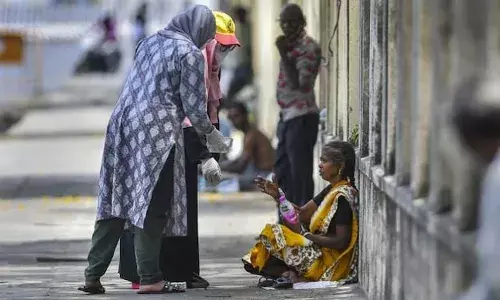 From Jan 1, FIR to be lodged against people giving alms to beggars in Indore