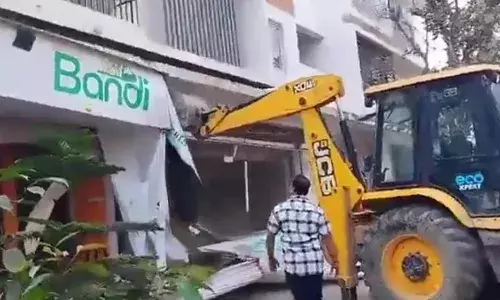 HYDRAA demolishes illegal shops on residential property in Manikonda