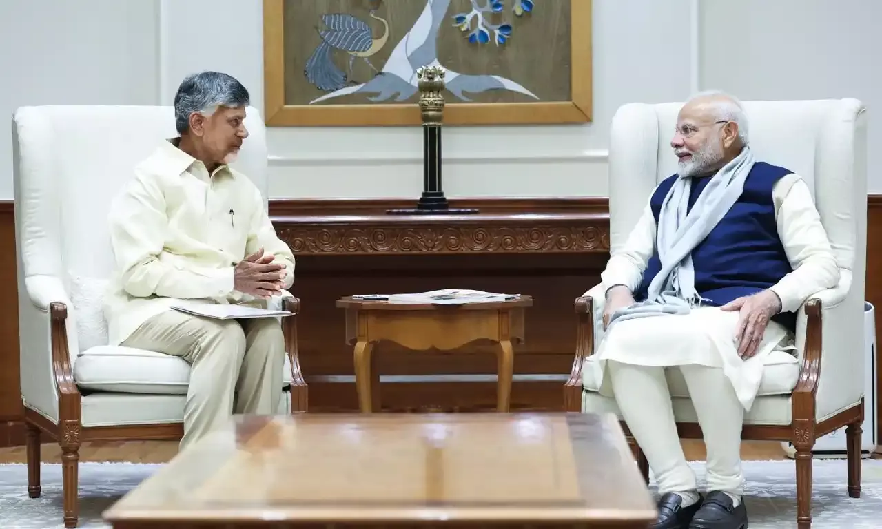 Andhra CM meets PM, discusses states financial challenges, seeks more support