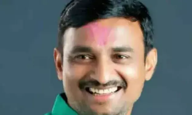 Beed sarpanch murder: BJP demands NCP minister Dhananjay Munde removal from cabinet