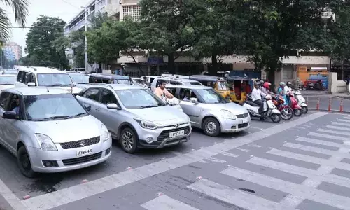 Hyderabad RTA earns Rs 38.76 lakh from vehicle number registrations; ā0009ā leads with Rs 10.46 lakh