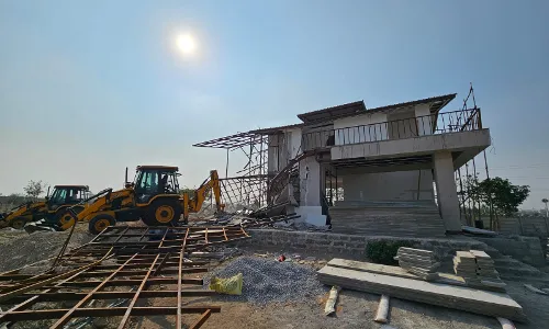 `What is the hurryā: Telangana HC raps HYDRAA over demolition drive in Ranga Reddyās Koheda