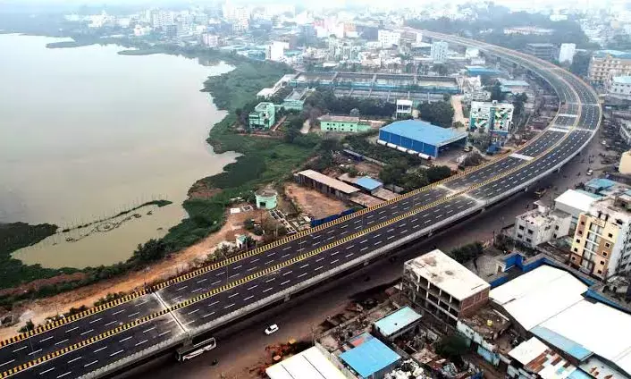 Hyderabad: CM Revanth approves construction of flyovers at 7 intersections to solve traffic problems