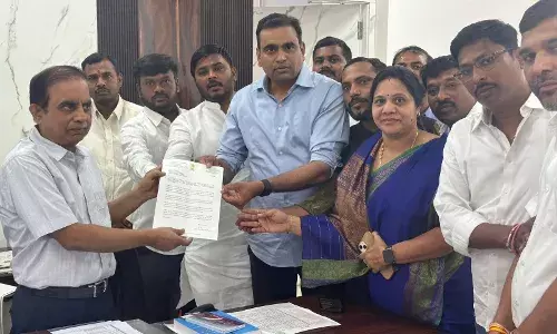 Congress MP demands action against BJP MP Bandi Sanjay for linking voting to Congress as āPakistanās winā