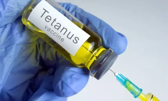 DCA seizes improperly stored Tetanus vaccines from Sultan Bazaar