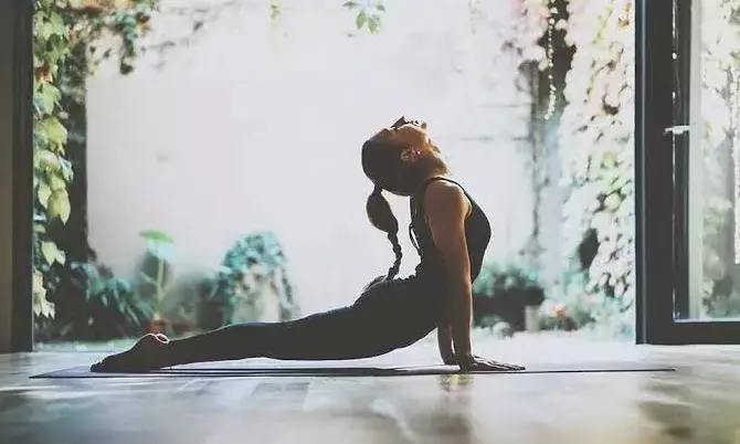 How short physical activity breaks after prolonged sitting improve blood glucose levels