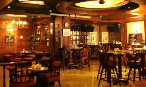 10D Pub Begumpet staff booked for assaulting customer over billing dispute