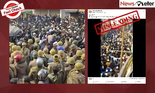 A video showing police using batons on a crowd in a market area is going viral with the claim that the Uttar Pradesh police lathi-charged protesters opposing the Waqf Amendment Bill.
